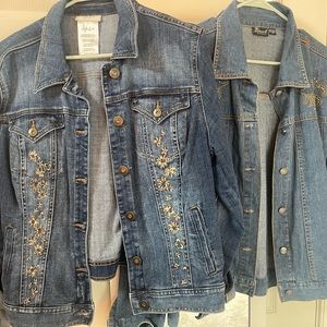 2 very good pndition Jean jackets